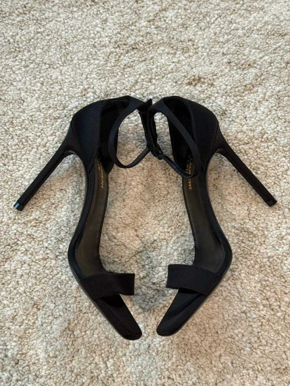 Saint Laurent Amber 105 Satin Heels. - Picture 11 of 15